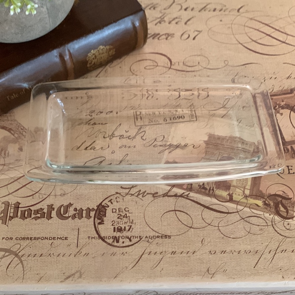Pyrex Butter Dish (Glass) 💖 - Picture 3 of 8